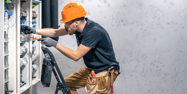 Best Local Electrician Companies  in La Puebla, NM